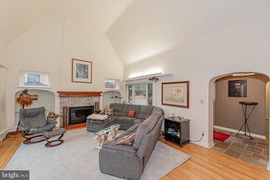 8211 Sligo Creek Pkwy, Takoma Park, MD 20912 - photo 7