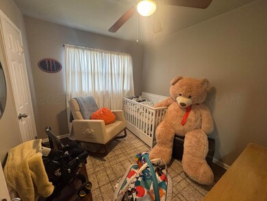 113 S Jefferson St, Perryton, TX 79070 - photo 6