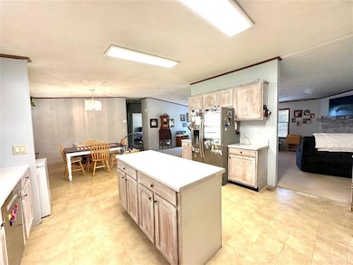 104 Castle Rock Ln, Shawnee, OK 74804 - photo 5