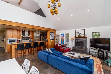 1284 NW Ogden Ave, Bend, OR 97701 - photo 7