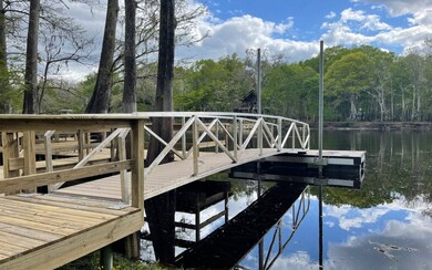 997 SW Santa fe Dr, Fort White, FL 32038 - photo 4