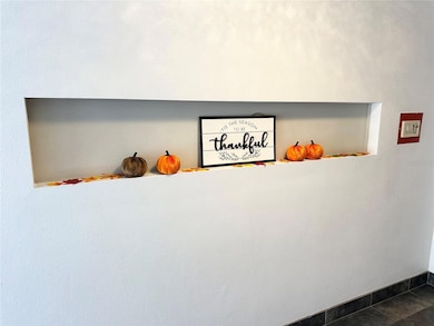 100 Waverly Way unit 303, Clearwater, FL 33756 - photo 3