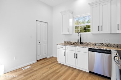 2820 Deer Stand Dr, Sevierville, TN 37876 - photo 7