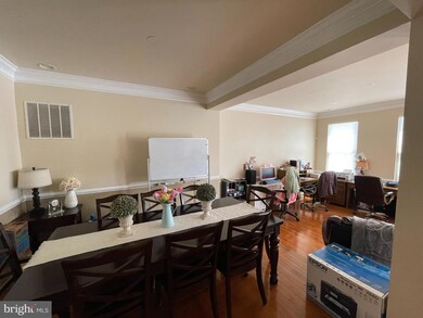 22620 Welborne Manor Square, Ashburn, VA 20148 - photo 4
