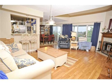 Den/Family/Great Room.