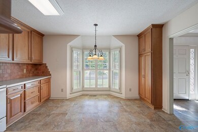 325 Inverness Dr SW, Huntsville, AL 35802 - photo 4