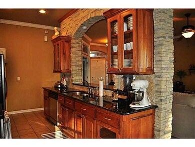 Kitchen. Gourmet kitchen featuring rich 3cm granit