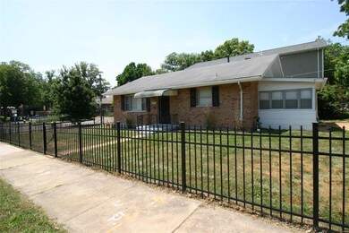 5401 Sutherland Ave, Saint Louis, MO 63109 - photo 4