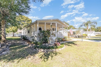 1729 Stacey Dr, Mount Dora, FL 32757 - photo 3