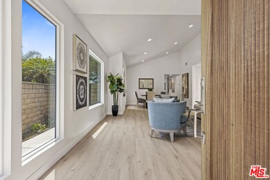 13 Pepper Ct, Inglewood, CA 90302 - photo 5