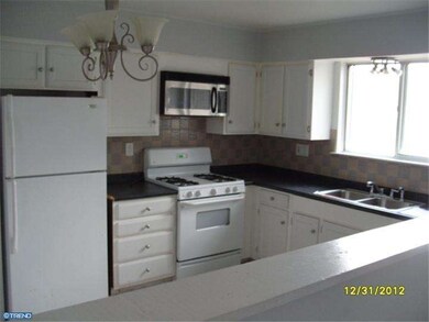 8 Sandal Ln, Willingboro, NJ 08046 - photo 7