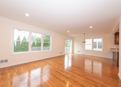 34 2nd St unit 2, Keyport, NJ 07735 - photo 2