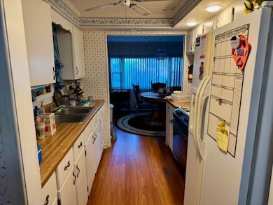 604 Fountainview S unit A37, Lakeland, FL 33809 - photo 6