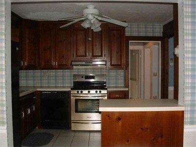 42 S Bowdoin St, Lawrence, MA 01843 - photo 5