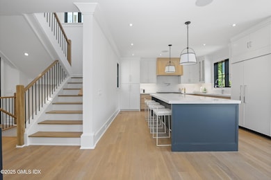 148 E Elm St unit 2, Greenwich, CT 06830 - photo 3