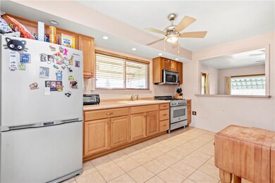 1937 Broadview Place, Aliquippa, PA 15001 - photo 5