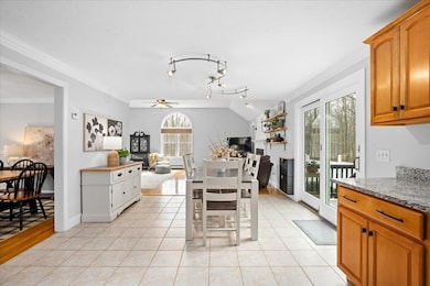 129 SE Main St, Douglas, MA 01516 - photo 7