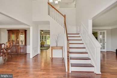 8392 Westpointe Dr, Fairfax Station, VA 22039 - photo 6