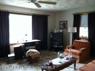112 Post Hill Rd, Falls, PA 18615 - photo 7