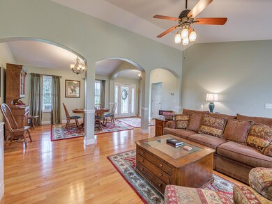 Hilda_P_60-Clubhouse-Lane_Interior_4248