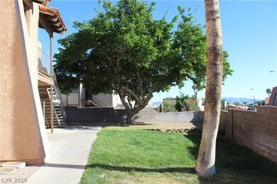 Green Grass and Gorgeous Tree out your front door!