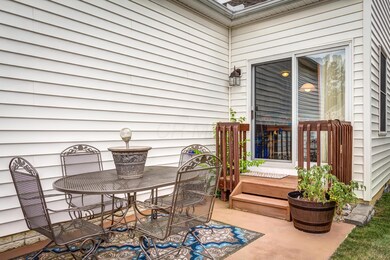 9300 Polaris Green Dr, Columbus, OH 43240 - photo 4