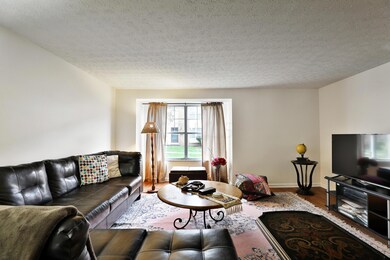 1685 Saint Albans Ct unit 2285, Columbus, OH 43220 - photo 7