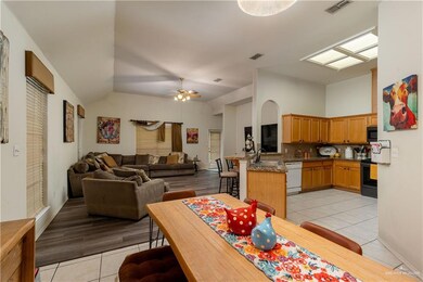 Breakfast area, kitchen and main living room