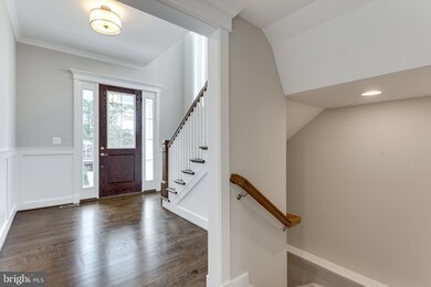 4806 25th St N, Arlington, VA 22207 - photo 7