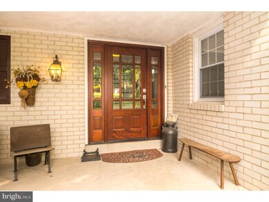 138 Woodcrest Ln, Doylestown, PA 18901 - photo 2