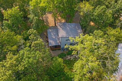 21 Guppy Ln, Broken Bow, OK 74728 - photo 4