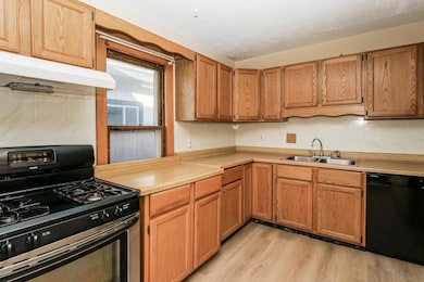 624 2nd Ave S, South Saint Paul, MN 55075 - photo 5