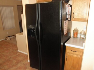 BLK FRIDGE