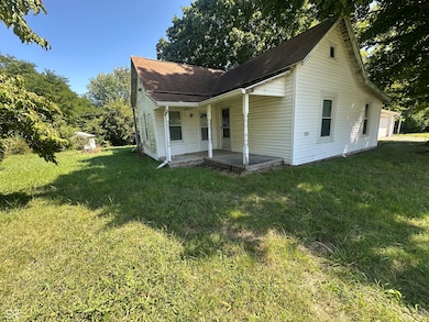 8821 Ogden Dunes Dr, Camby, IN 46113 - photo 3