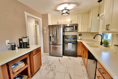 2807 Ulysses St NE, Minneapolis, MN 55418 - photo 4