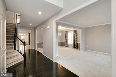 1107 Verbena Ct, Silver Spring, MD 20906 - photo 2