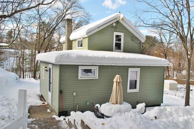 21 1/2 Fairmount St, Nashua, NH 03064 - photo 3