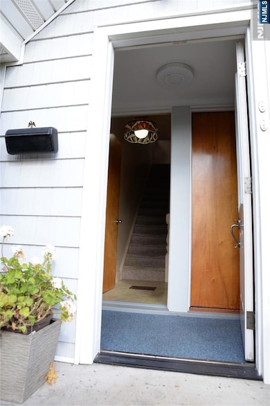 116 Brinkerhoff St unit 2nd fl, Ridgefield Park, NJ 07660 - photo 3