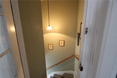 28 Mcallister St unit 2, Newport, RI 02840 - photo 6