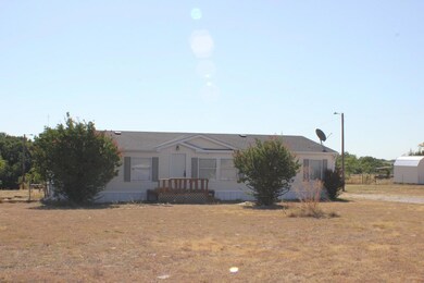 2085 County Road 2360, Decatur, TX 76234 - photo 2