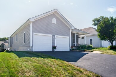 125 Taft Hill Ln unit 125, Uxbridge, MA 01569 - photo 3