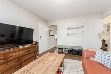 285 E Deshler Ave unit 287, Columbus, OH 43206 - photo 5