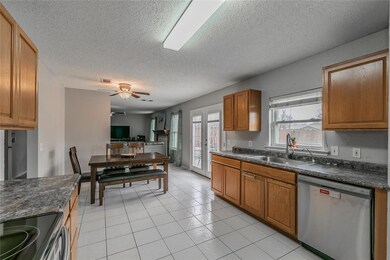 3209 Pinehurst Ct, Denton, TX 76210 - photo 7