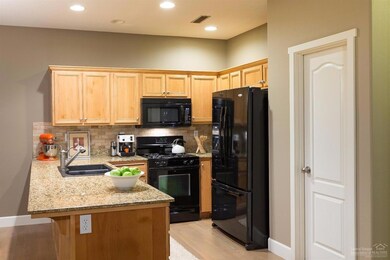 61468 Brosterhous Rd, Bend, OR 97702 - photo 6