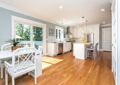 212 Pine Hill Cir, Waltham, MA 02451 - photo 7