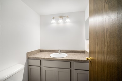 Main Level 1/2 Bath