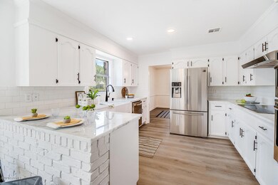 112 Warwicke-4