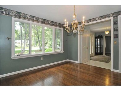 172 Gilbert Stuart Dr, East Greenwich, RI 02818 - photo 5