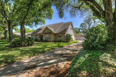 10115 Olympia Dr, Houston, TX 77042 - photo 4