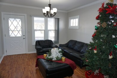 2013 Lloyd Ave, Waukegan, IL 60085 - photo 7